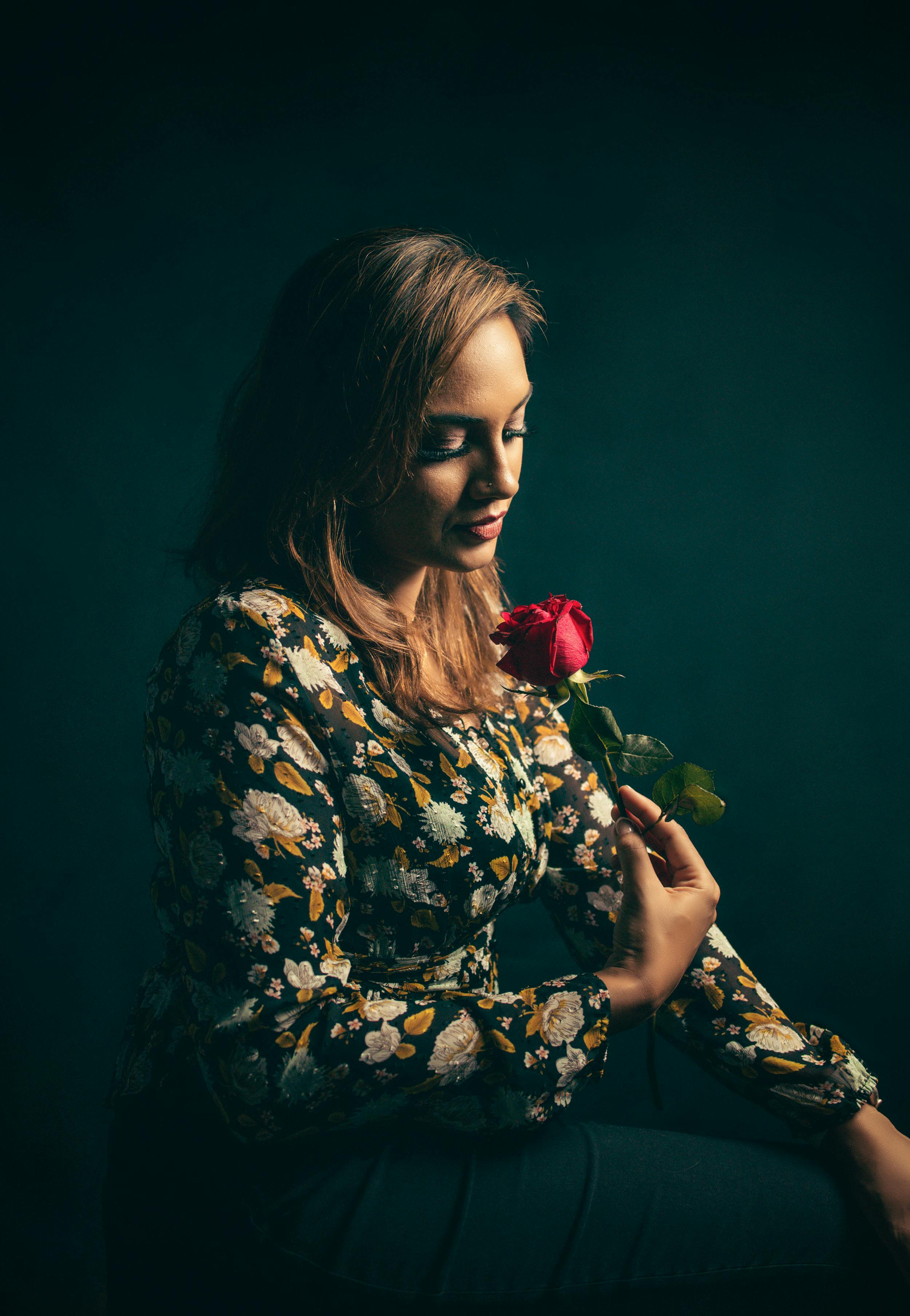 悬疑推理题材封面图片